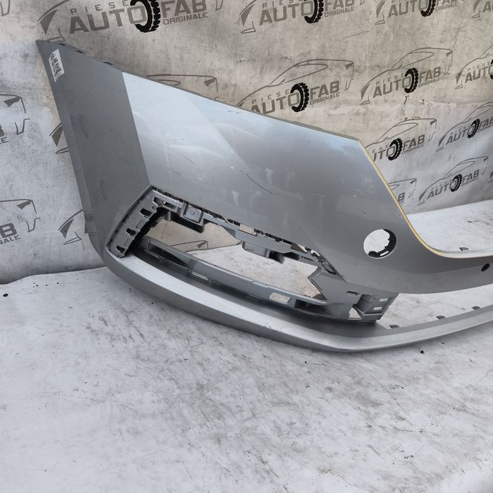 Bara fata Skoda Octavia 4 an 2019-2020-2021-2022-2023