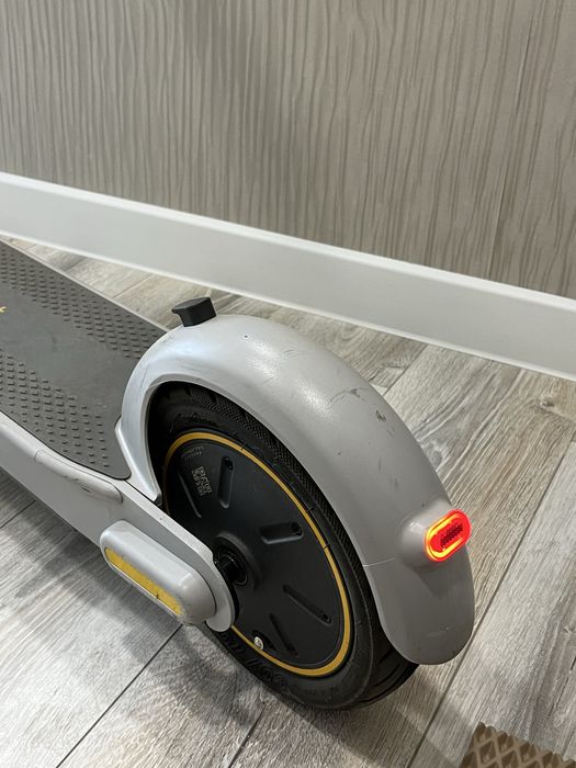 Продам Самокат в отличном состоянии