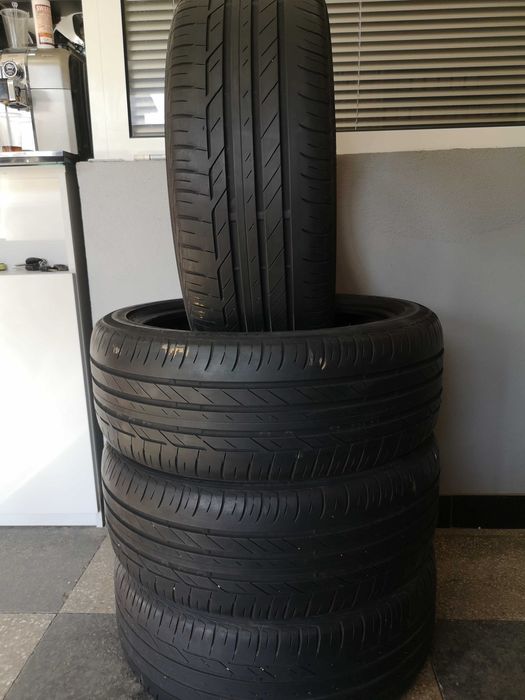 4бр 225/45/19 BRIDGESTONE 6,5мм грайфер дот:16г  +++