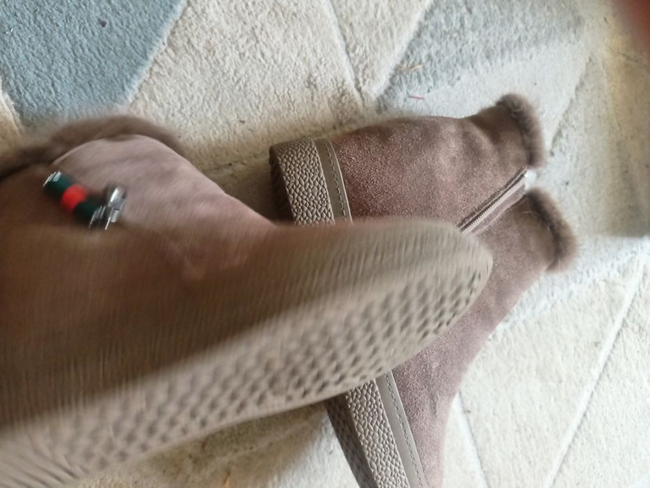 Продам женские сапоги зимние