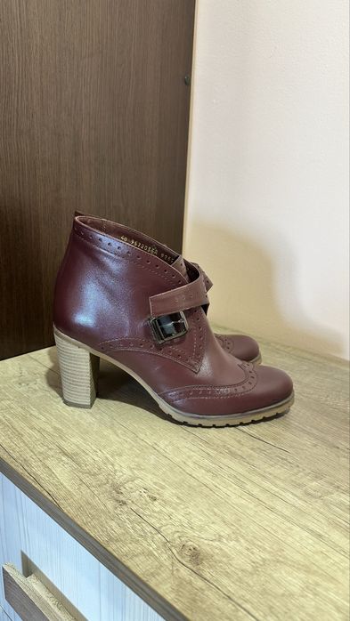 Кожаные Ботильоны