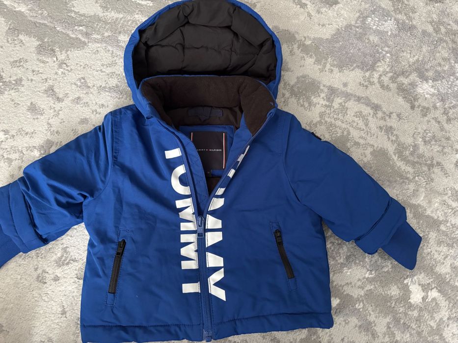 Куртка бренда Tommy Hilfiger