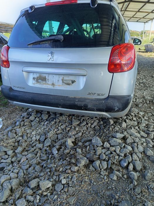 Пежо 207 комби 1.4 95 кс 2008г  на части