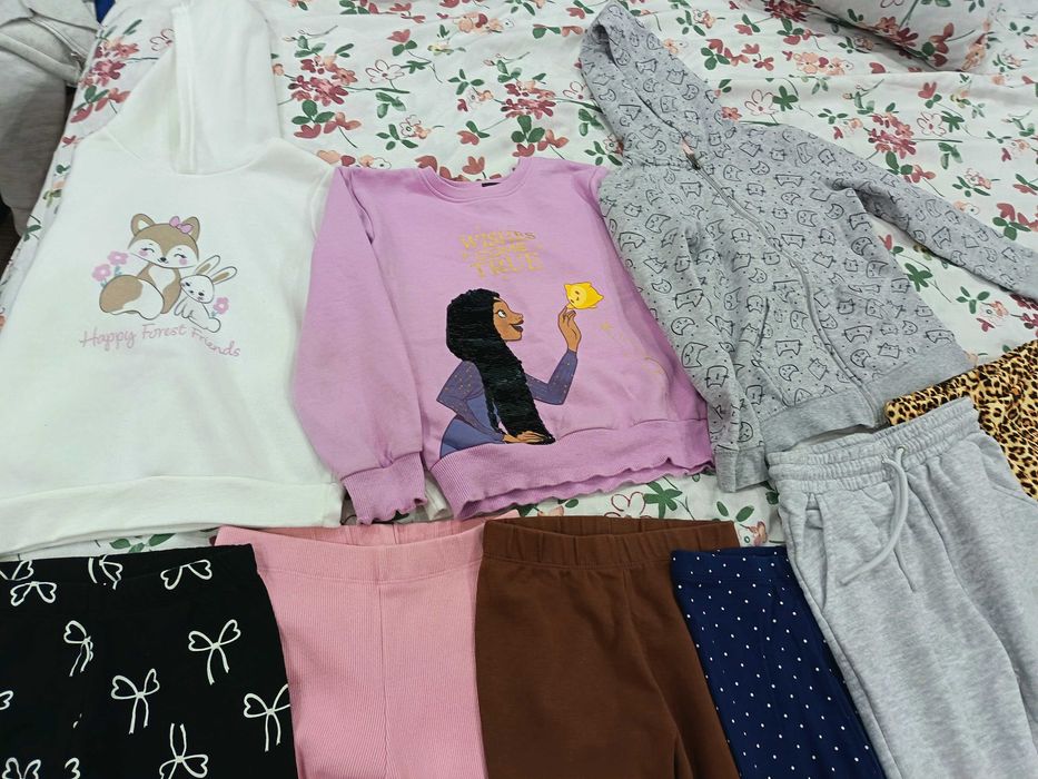 Лот дрехи за 7 години