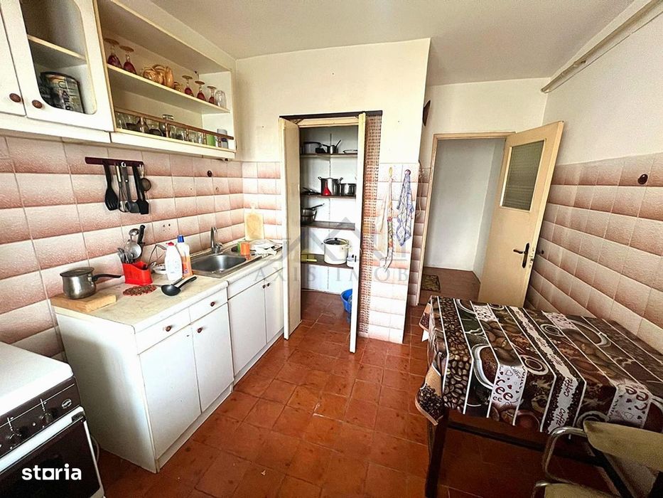 Apartament 2 camere conf 1 semidec zona Unirii Sud