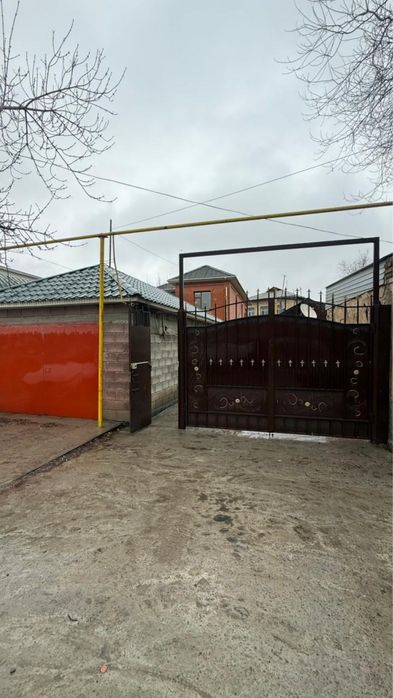 Орталық аймақтан 5 бөлмелі жер үй сатылады