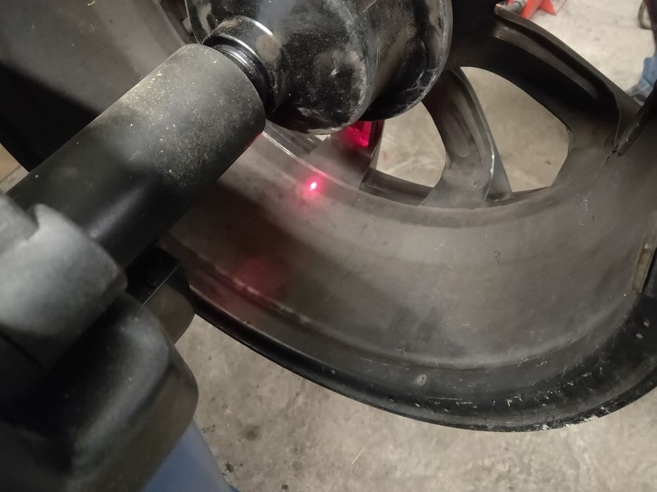 Демонтаж, монтаж и баланс на промо цена.