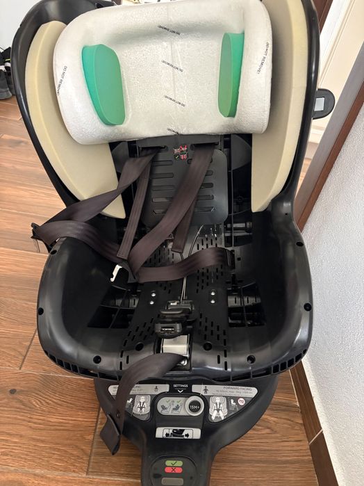Vând Scaun Auto Rotativ Joie i-Spin 360 – Deep Blue