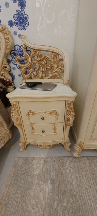 Продам спальный гарнитур срочно