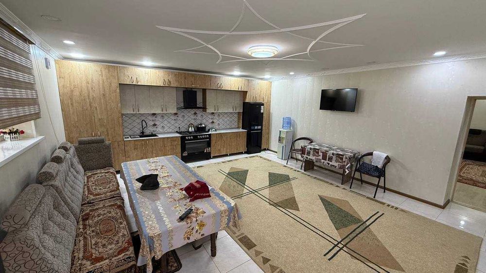 Фрунзиский Часпикмаркети 1қаватда 3+1 хонали квартира сотилади.ID:1582