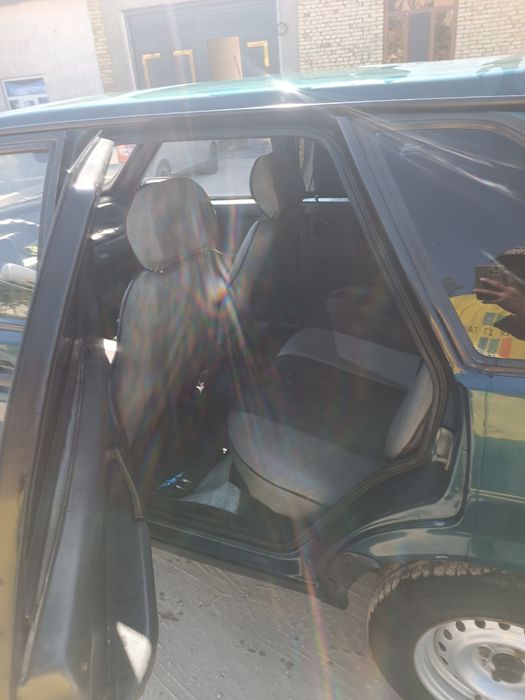 Lada 2109 yaxshi holatda