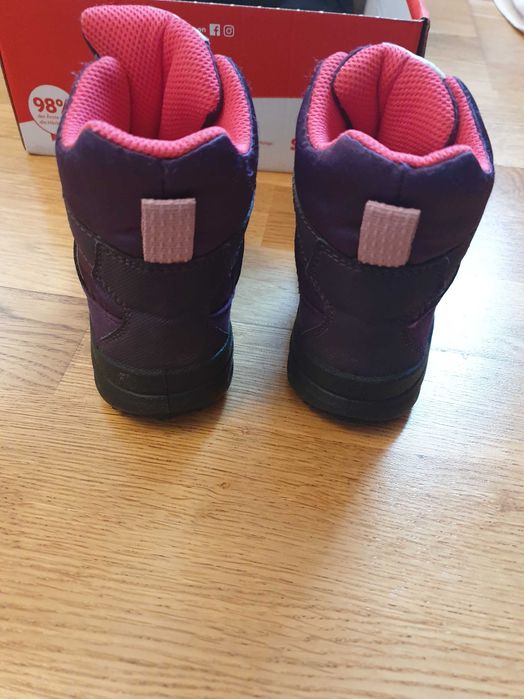 Vand GHETE/CIZME Zapada Super Fit  mar 24 stare f buna Pret 100ei