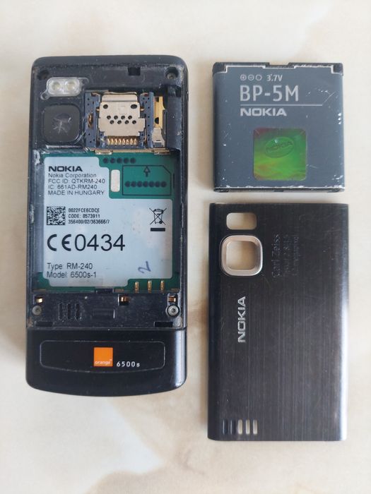 Vând Nokia 6500 Slide Black, codat dar perfect funcțional /poze reale
