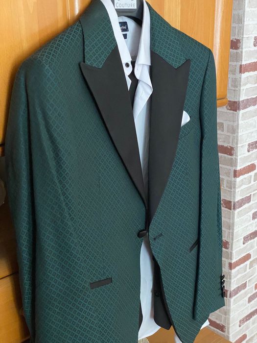 Vând sacou ceremonie