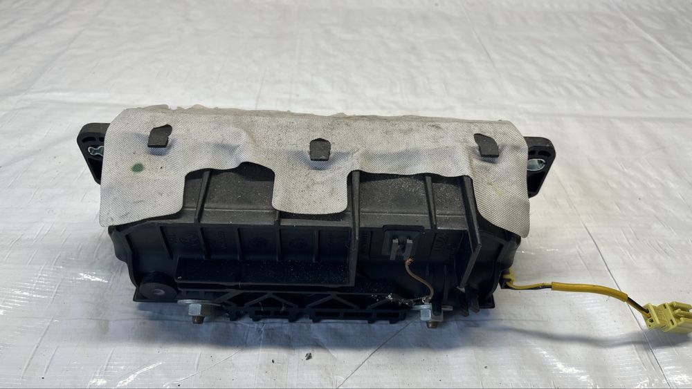 Volkswagen Touran пасажерски еърбег