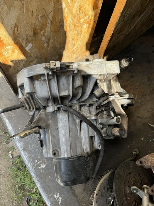 Каропка на Ладу Ларгус