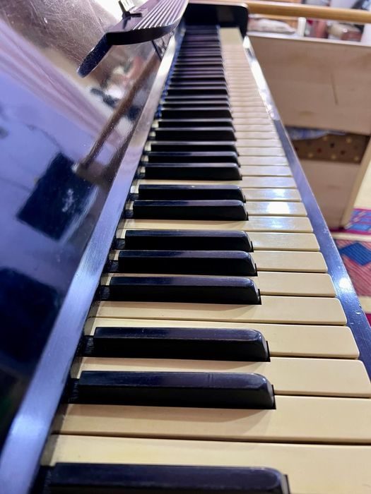 Пианино чёрное Калуга