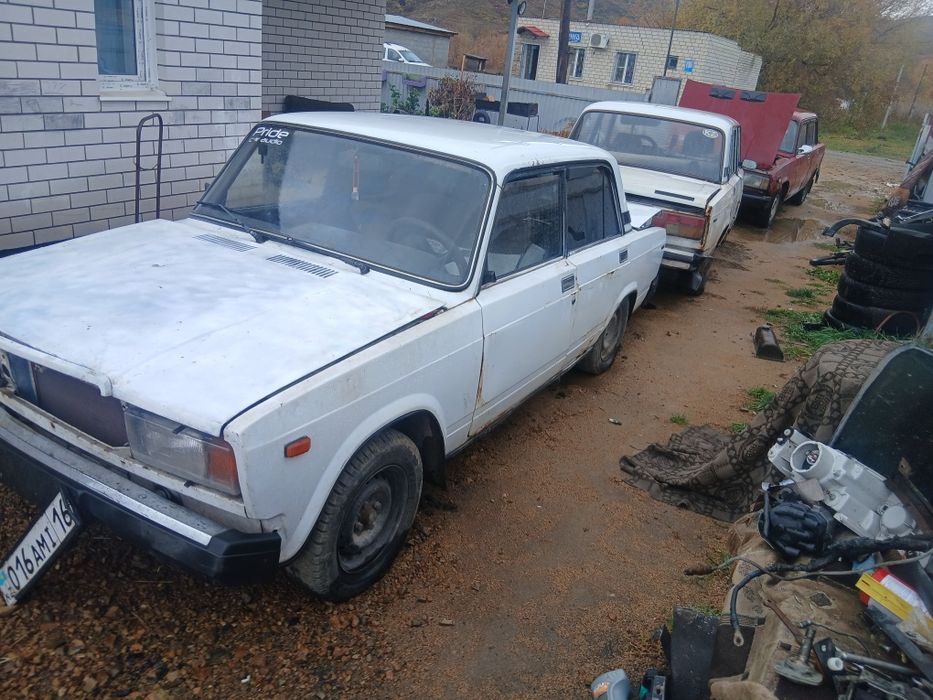 продам две ваз 07