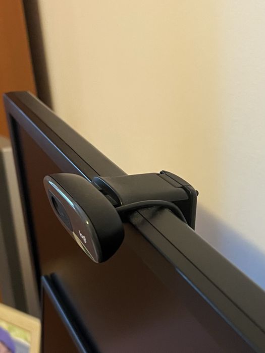 Cameră Web Logitech C270 HD – Ideală pentru Zoom, Teams, Școală online