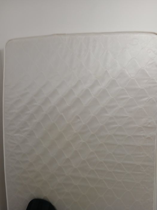 Продам матрас новый