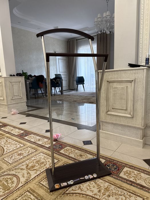 Вешалка напольнач  для одежды