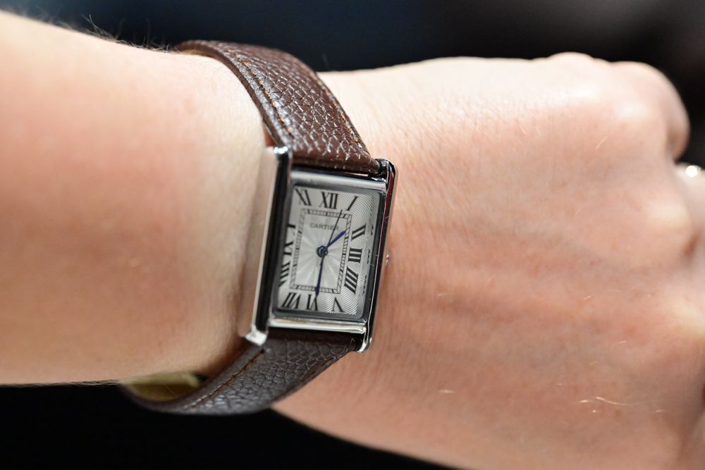 Cartier Tank.   .