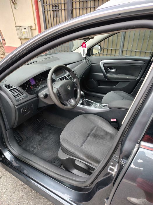 RENAULT Laguna 2010 — imagine 5