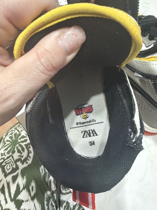 Кроссовки zara 34 размера