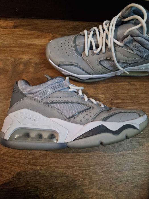 Nike Jordan Max Aura 2 – оригинални, номер 40, сиви