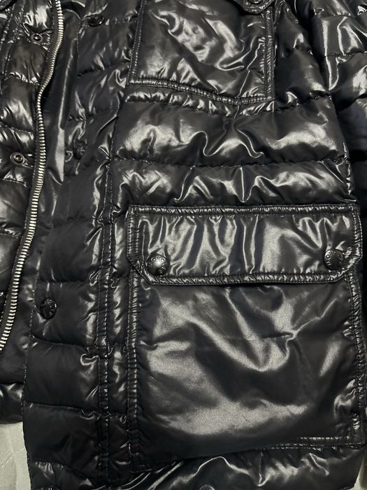 Geacă Matlasată Neagră Moncler – Mărimea 42