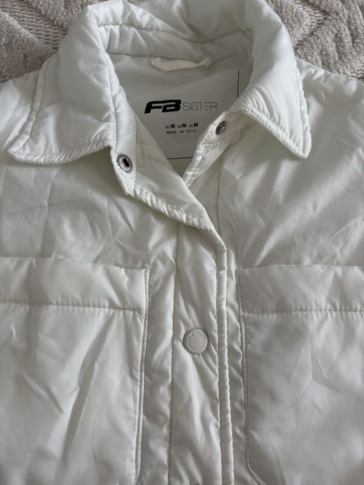 Връхни дрехи, яке, риза