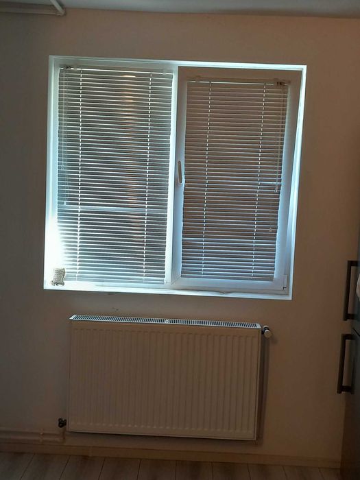 Închiriez  garsonierra