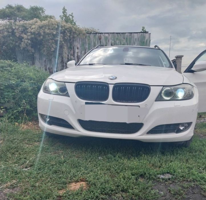 Продавам на части БМВ/BMW E91 E90 LCI N53B30 FACELIFT X-drive 4x4 2011