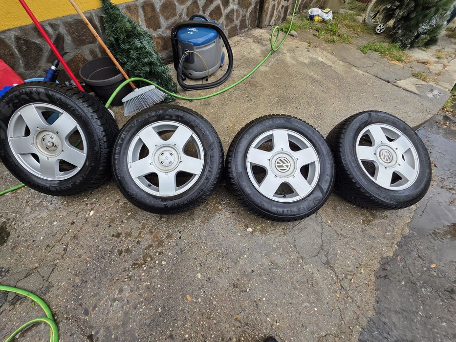 Алуминиеви джанти 15 5х100 Зимни гуми 195/65/15 Голф 4 Golf 4