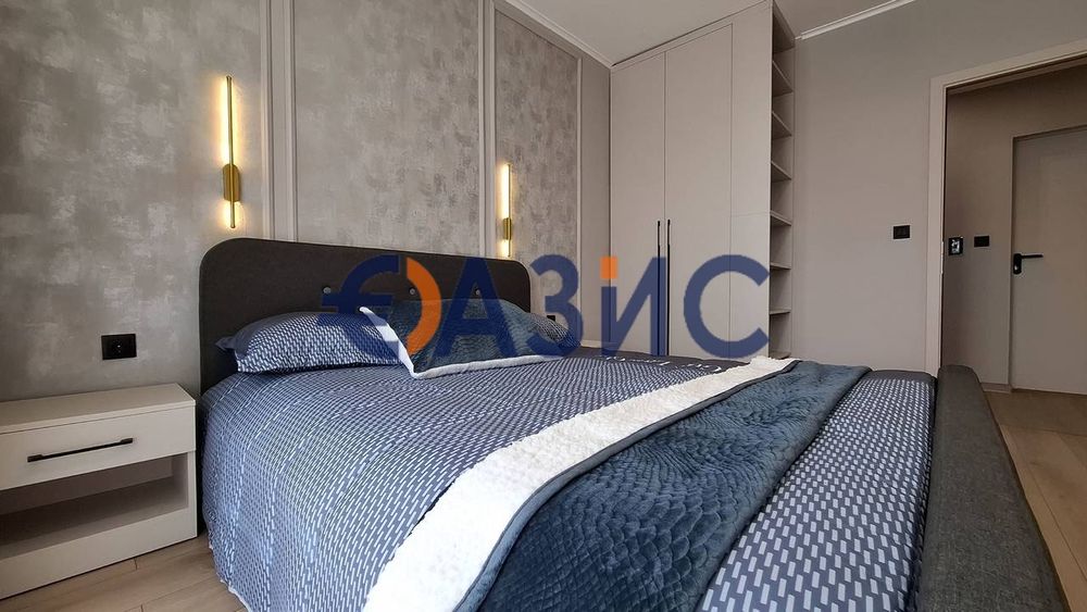 Продава се Тристаен апартамент в к.к. Слънчев бряг - 122 кв.м за 1387 €/кв.м - Снимка #12