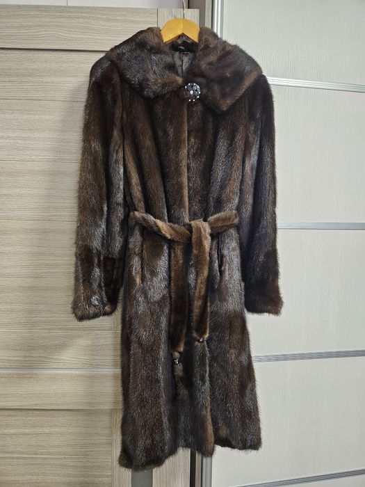 Шуба норковая цельнокройная