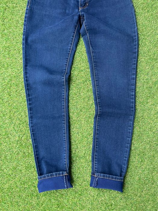 Дамски дънки : Versace Jeans 30