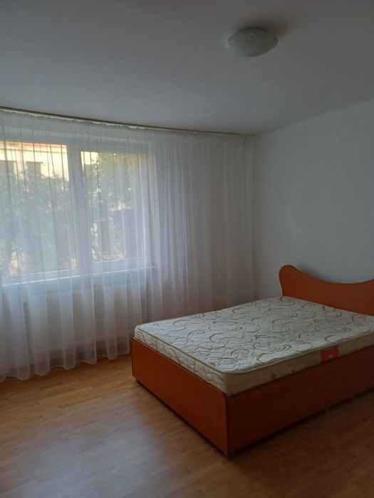 Apartament de inchiriat