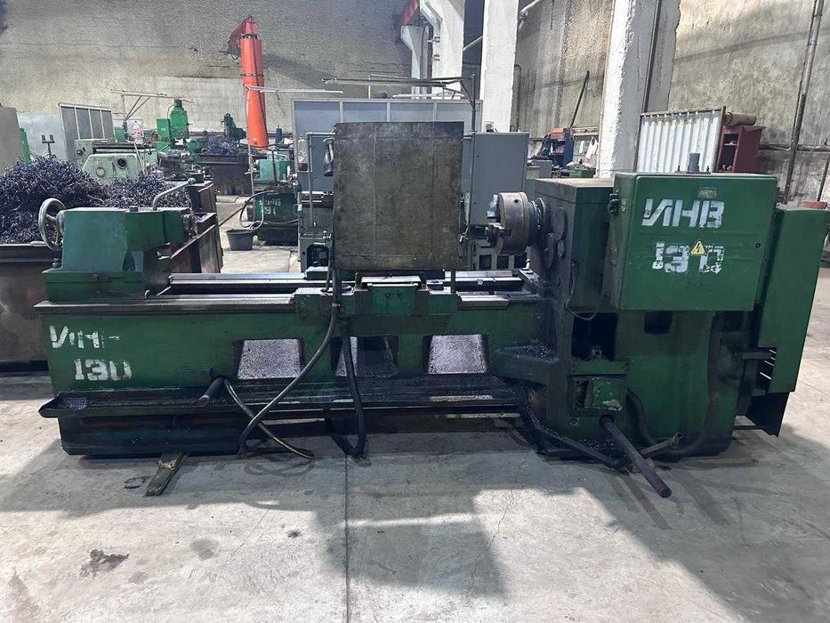 Продам станок токарный Дип 300 1М63