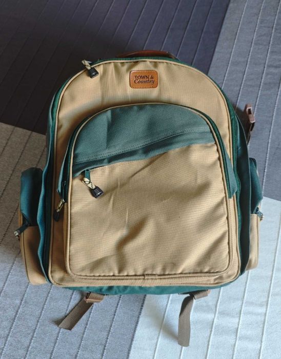 Продавам раница за фотографско оборудване