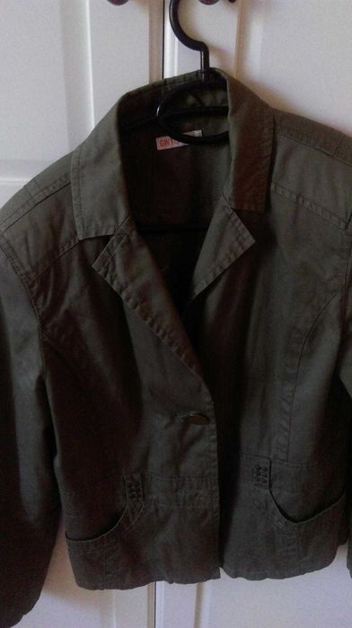 Compleu fusta cu jacheta mar.42 nou