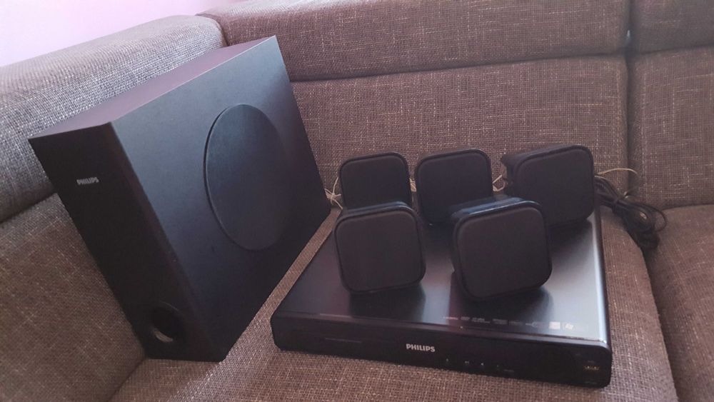 Home Cinema PHILIPS 5.1 – Ca Nou – Control din telecomanda TV -HTS3270
