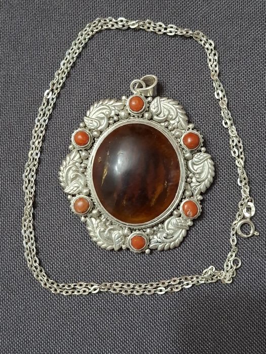 Vind lănțișor argint