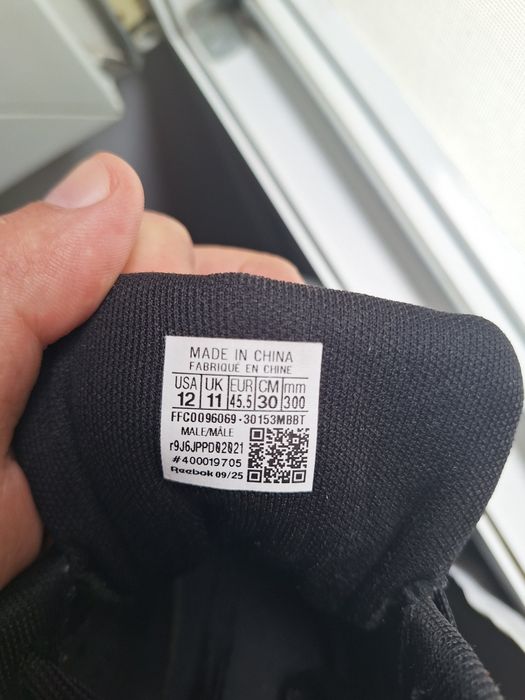 Adidasi Reebok marimea 45.5