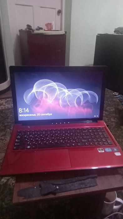 Продам ноутбук lenovo