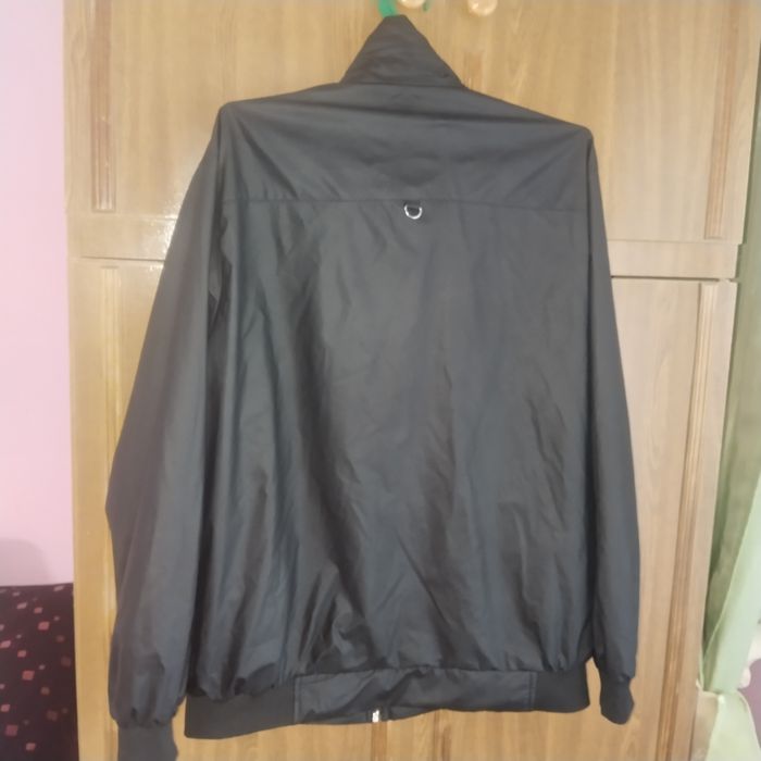 Продам  мужские куртка