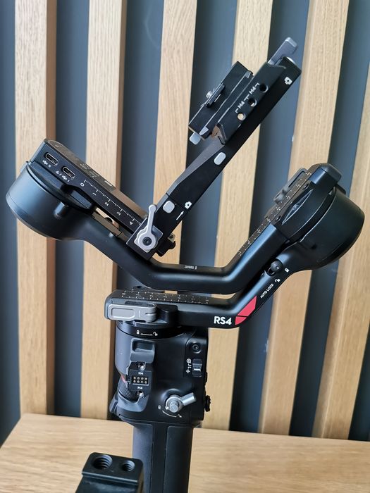 dji Ronin RS4 foarte puțin folosit