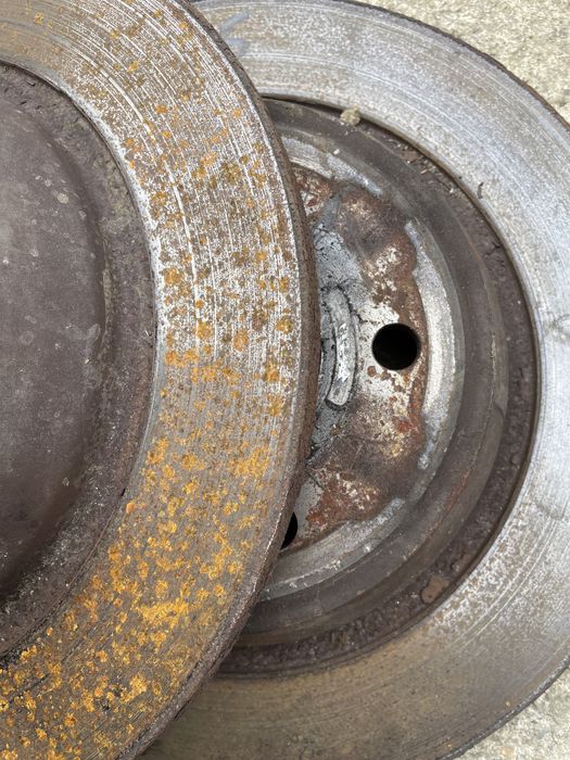Discuri / disc frâna spate stanga / dreapta Ford Mondeo mk5