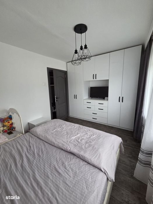 Apartament 3 camere complet renovat | Prundu, Pitești — fotografia 3
