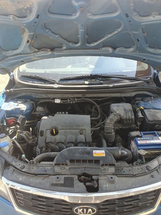 Vând KIA ceed 2010